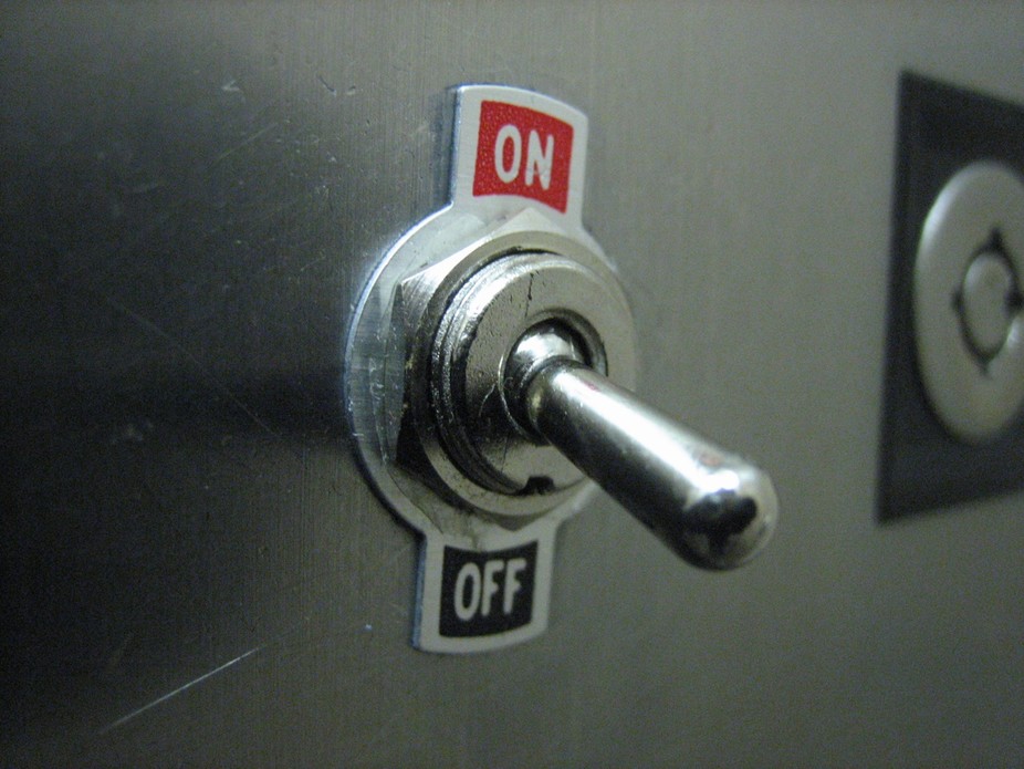 internet-on-off-switch-crime-shop