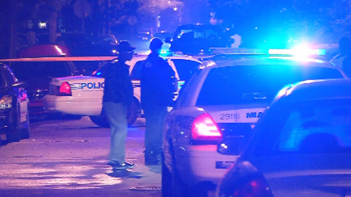 Miami police-crimeshop.jpg